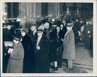 1927 Photo Post Office Cleveland OH Business Men Women Office • $17.99