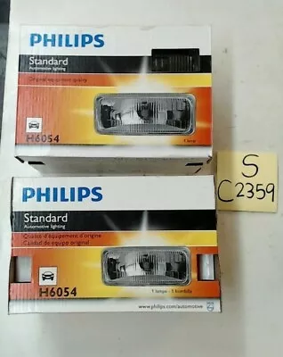 Philips H6054 Standard Headlight Lot Of 2 • $24.95