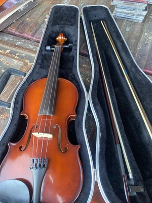 $58 • Buy Scherl And Roth Violin Model R102e4