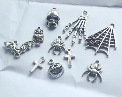 Halloween Gothic Charms. Mixed Pack Of 10. Antique Silver • £1.25