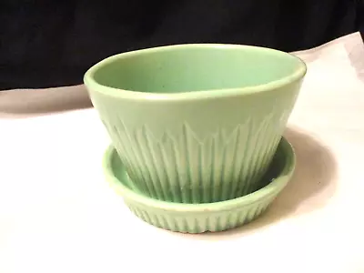 Morton USA Pastel Green Planter Attached Saucer • $16.99