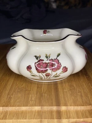 $9.99 • Buy Zsolnay Hungary Pecs HandPainted Porcelain Vase 5249/069