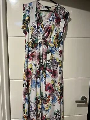 $20 • Buy Jump Label Myer Floral White Dress Size 14