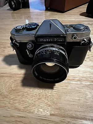 Vintage Petri Flex Camera 55mm As Is For Parts • $4.99