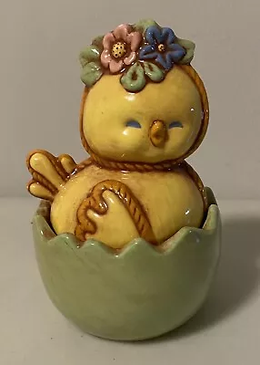 Vintage 1979 Yellow Duck Bird Sitting On Egg Trinket Box • $12.99