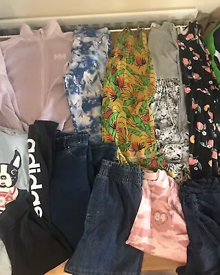 Girls Clothing Bundle 9-10 Years • £16