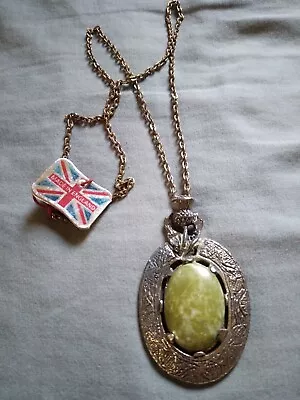 Vintage Hills Of Britain Miracle Green Stone Pendant Necklace. • $29.99