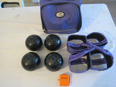 £90 • Buy 4x ALMARK Clubmaster Medium Lawn Bowls Size 1 Emsmorn Carry Bag Sling & Supalock