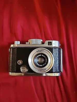 Robot II Vintage Camera With Carl Zeiss 3cm F/3.5 Tessar 30mm Nice - Works • $65