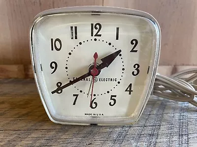 Vintage 1960’s General Electric GE Alarm Clock Model 7220E Tan Beige Made USA • $23.99