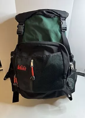 REI Hiking Backpack Large Green And Black Great Condition. • $59.99