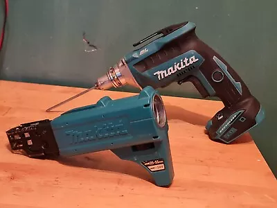 Makita Drywall Screw Gun Collated Attachment Screwdriver Brushless Cordles XSF03 • £180