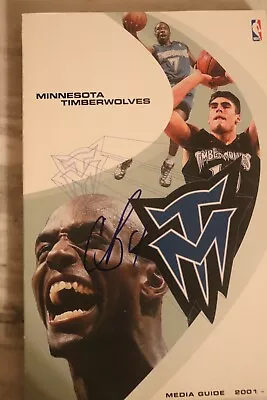 Minnesota Timberwolves Media Guide 2001-2002 Signed Chaucey Billups • $20.50