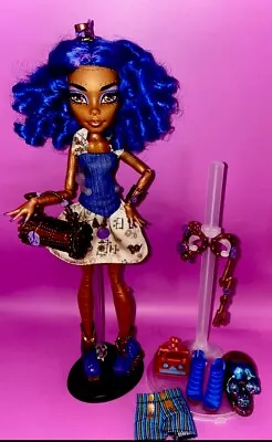 Monster High Robecca Steam Gore-geous Accessories (Read For Details) • $85