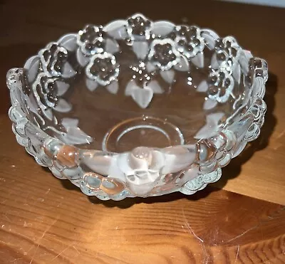 Vintage 1980s Mikasa Walther Glass Serving Bowl Carmen Clear Flowers Flowers • $14