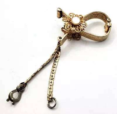 Vintage Glove Clip Holder Gold Tone With Flower Embossed Design 1940's • $29.97