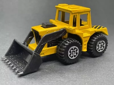 Matchbox Tractor Shovel - Mint • £7.95