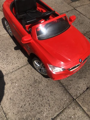 £40 • Buy Kids Ride On Car