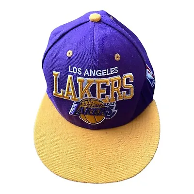 LA Lakers Basketball Mitchell & Ness Snapback Baseball Cap NBA Purple & Gold • £14.54
