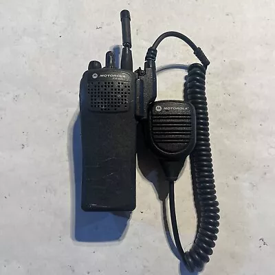 Motorola PR1500 Radios Parts UHF Motorola AAH79SDC9PW5BN Untested • $81.33