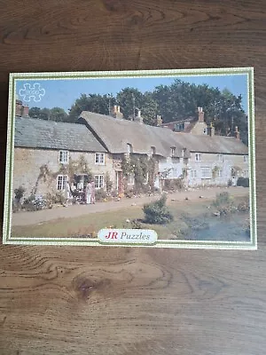 JR  Puzzles The 2000 Collection Winkle St. Calbourne Isle Of Wight  27  X 38  • £2