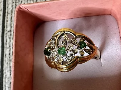 Vintage Emerald And Diamond Flower Design 10k Yellow Gold Ring Size 6 • $72