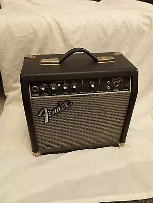 Fender Frontman 15R Guitar Amp Amplifier - Faulty - Read  • £26