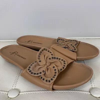 B Makowsky Julie Natural Brown Leather Flower Slide Sandals 10 Wide XCLNT • $24.99