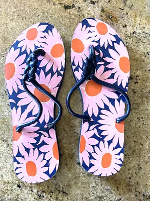 Vera Bradley Loves Me Size 7/8  Flat Sandal Strappy Flip Flops  New  • $9.99