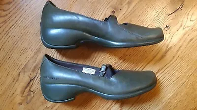 Merrell Shoes Womens 7 Spire Emme Mary Jane Green Leather • $26
