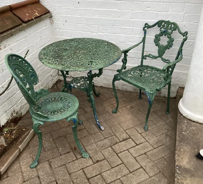 £70 • Buy Vintage Cast Metal  Aluminium Table And Chairs - One Carver And One Without Arms