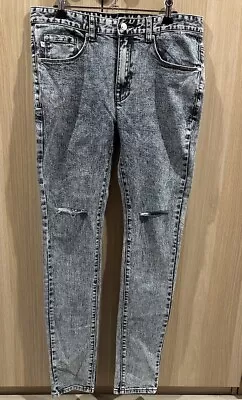 Federation Distressed Tapered Jeans Slim Fit Size 30 • $34.99