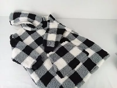 Marks & Spencer Black And White Hooded Blanket 9-10 Years New • £9.50