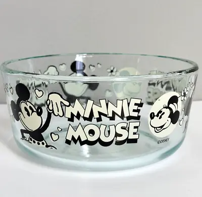 Minnie Mouse Pyrex Bowl Serving Disney Animation Souvenir Cartoon Glass Dog Bowl • £14.45