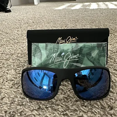 New Maui Jim PEAHI MJ202-2M Sunglasses Matte Black Blue Hawaii Polarized • $225