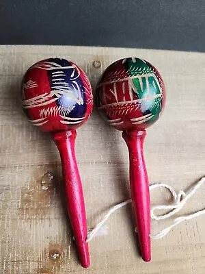 Wooden Maracas Hand Painted Carved Shaker Pair Red Green Fish Nicaragua Mashya • $10