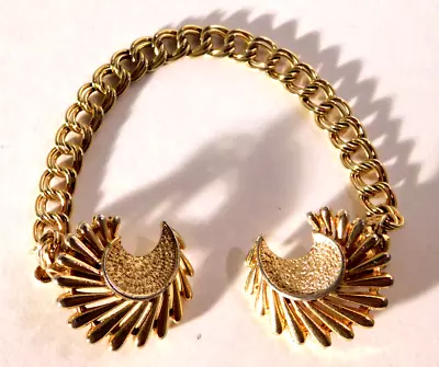 Vtg. Fancy Gold Tone Metal Swirl Sweater Clips With Chain • $9.95