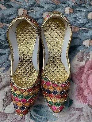 Punjabi Women's Multi Traditional Jutt Khussa Shoes Wedding Mojari Pck One Y Lik • $26.99