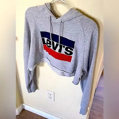 Women’s Size XL Levi’s Sweater Hoody Crop Top Grey Sporty Athleisure Comfy • $10