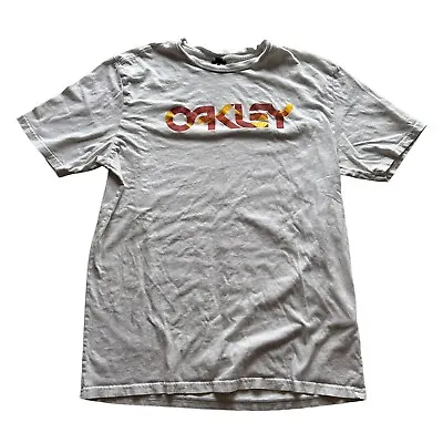 Vintage Cyber Y2k Streetwear Essential Oakley Graphic Skater Shirt Men's Size Lg • $20