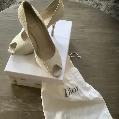 CHRISTIAN DIOR - MISS DIOR - White PYTHON SNAKE HIGH HEELS SHOES Sz 39 1/2 10.5 • $129