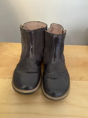 $38 • Buy Bobux Grey Boots SIZE 31