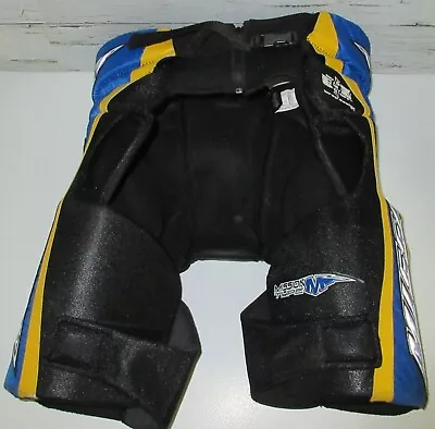 Mission Hockey Junior Medium Padded Pants / Good Used Condition Minimal Wear • $12.37