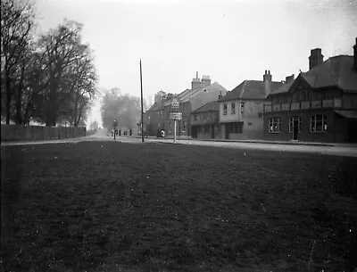 Glass Plate Negative C. 1900 - Street Scene Mitcham London UK • $7.51