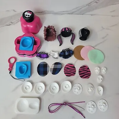 Monster High Monster Maker Machine Clip On Dolls For Parts  • $9.99