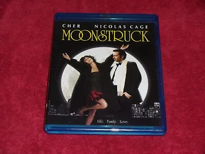 Moonstruck (1987)~Blu-ray~Cher & Nicolas Cage • $4.95