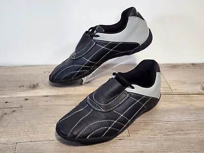 Century Lightfoot Women's Black & Gray Size 8.5 Martial Arts Sparring Shoes • $22.99