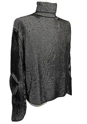 Versace Turtleneck Sweater Men’s XXL Euro 56 • $100