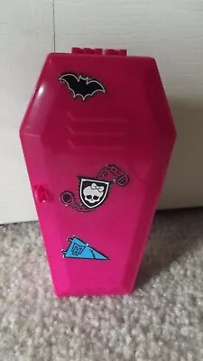 Monster High Ghoulia's CLASSROOM PHYSICAL DEADUCATION Locker  • $5