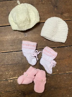 £3 • Buy Baby Girls Hand Knitted Bundle 0-3 Months Booties Hats Dolls Clothes